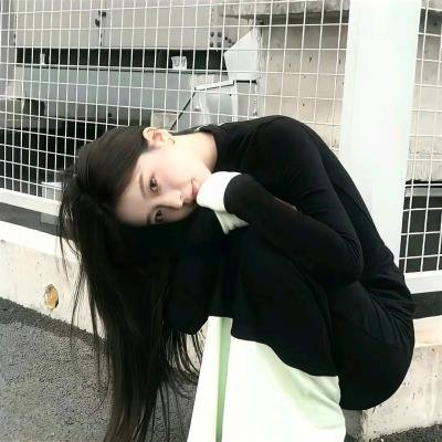 纸月亮